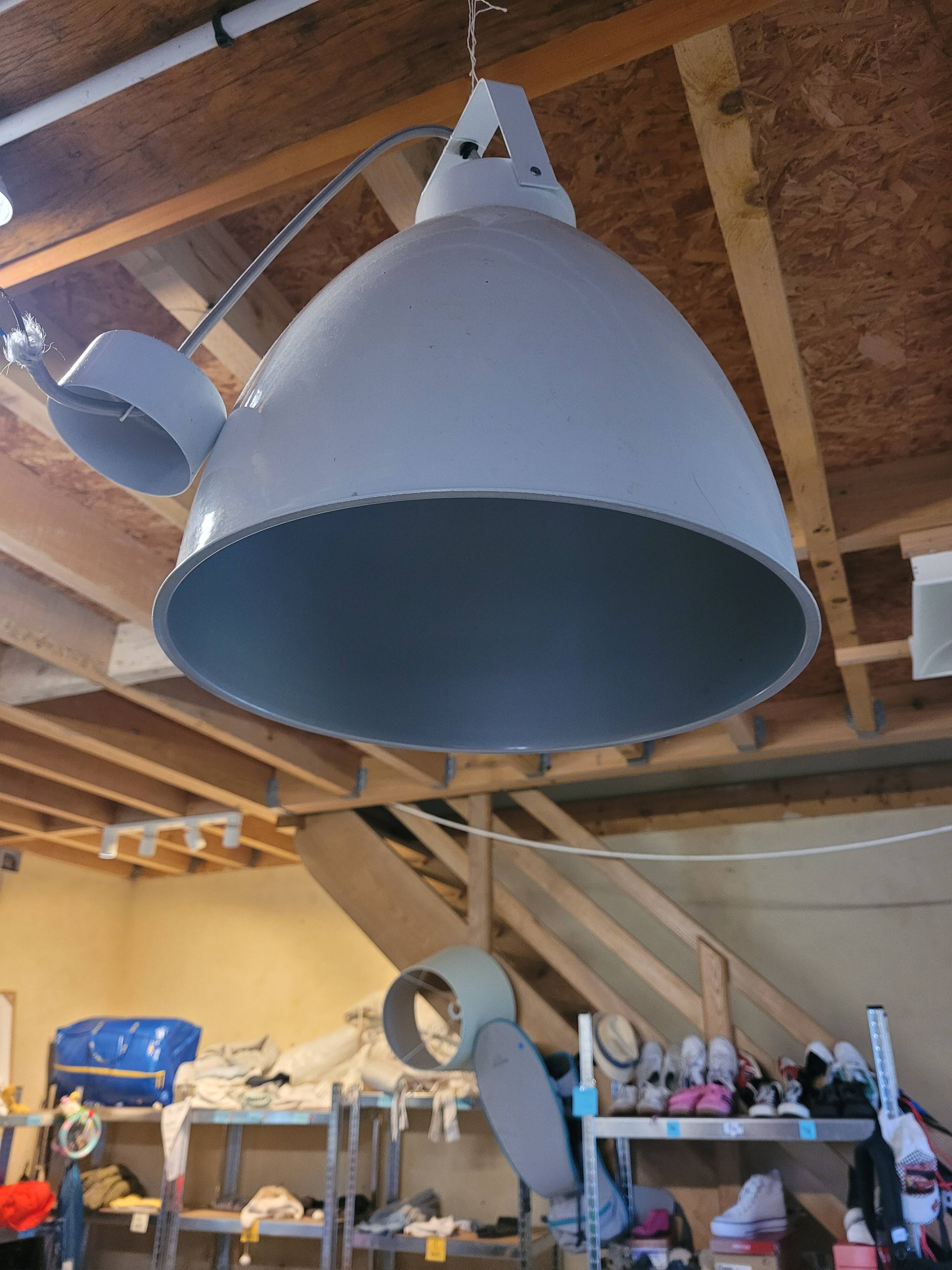 Suspension Jielde A360 en métal blanc