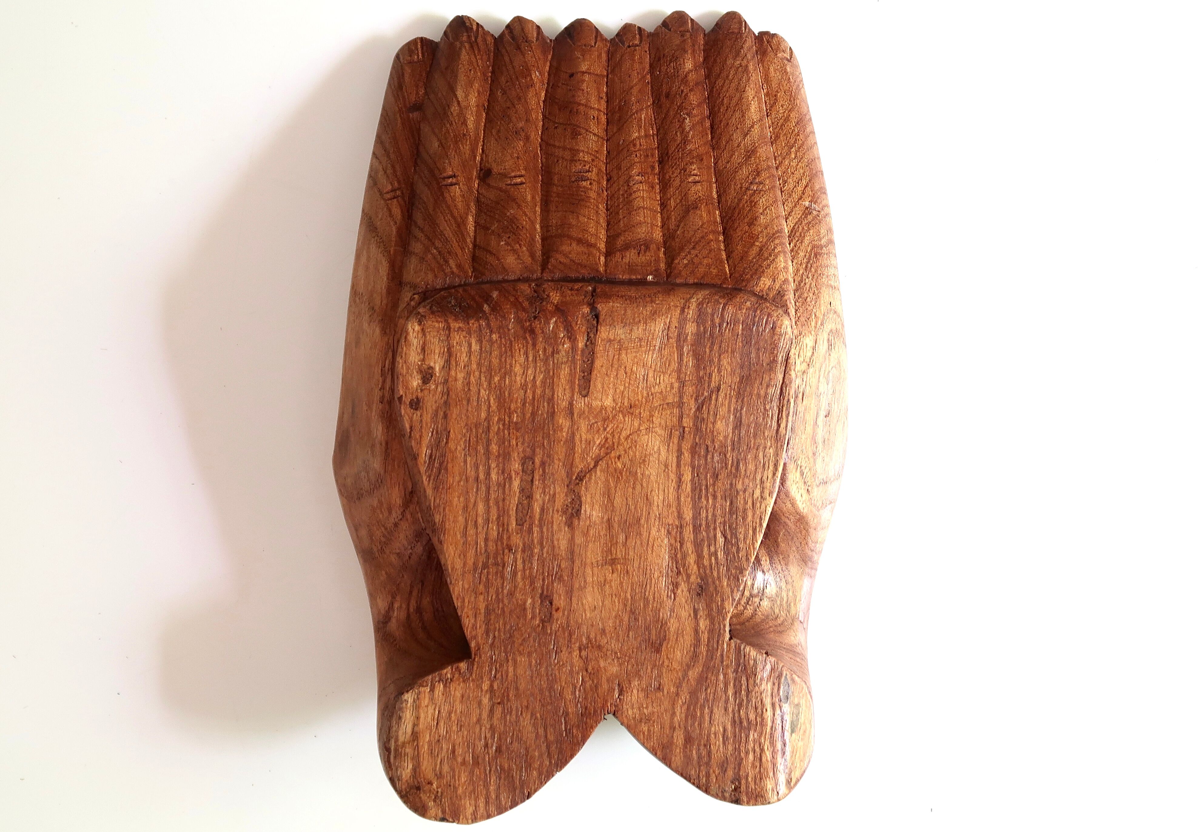 Empty pocket, hands joined in carved wood, 70s