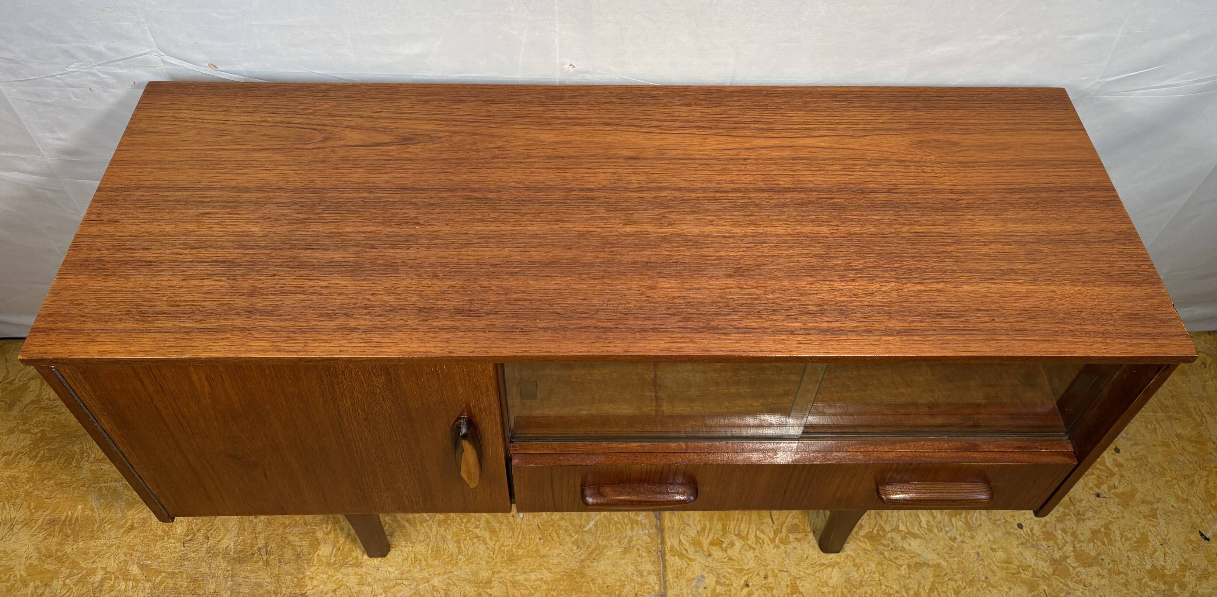 Mid-Century Retro Vintage Teak Small Sideboard by Jentique 1960s  Sliding G