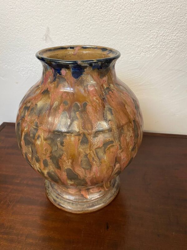 Vase en gres ceramique signé renault argent gres emaille polychrome