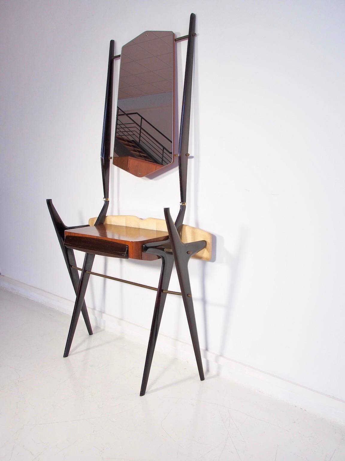 Table console laquée avec plateau en verre et miroir