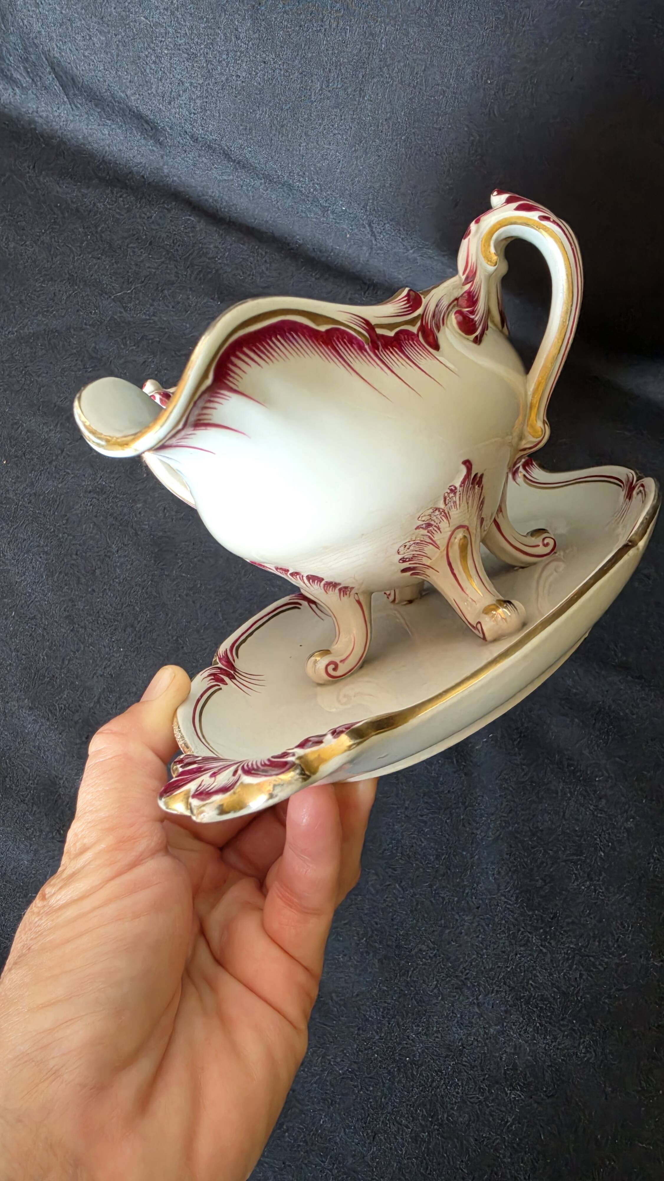 Antique sauce boat in fine earthenware from Sarreguemines, France, neo style.