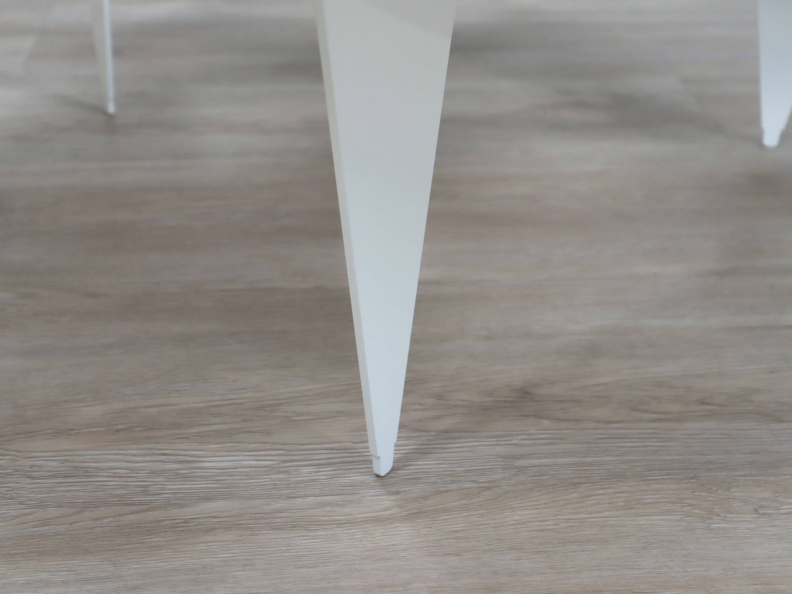 Ulyssimo minimal round coffee table by U. Müller Reisser 1990s