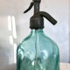 Ancien siphon en verre bleu