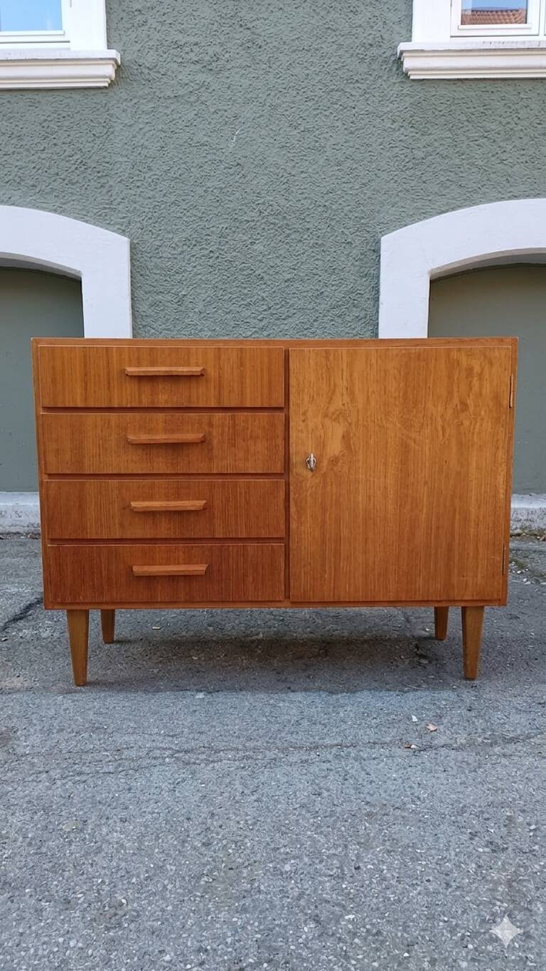 Vintage Scandinavian low enfilade in teak – 1960s
