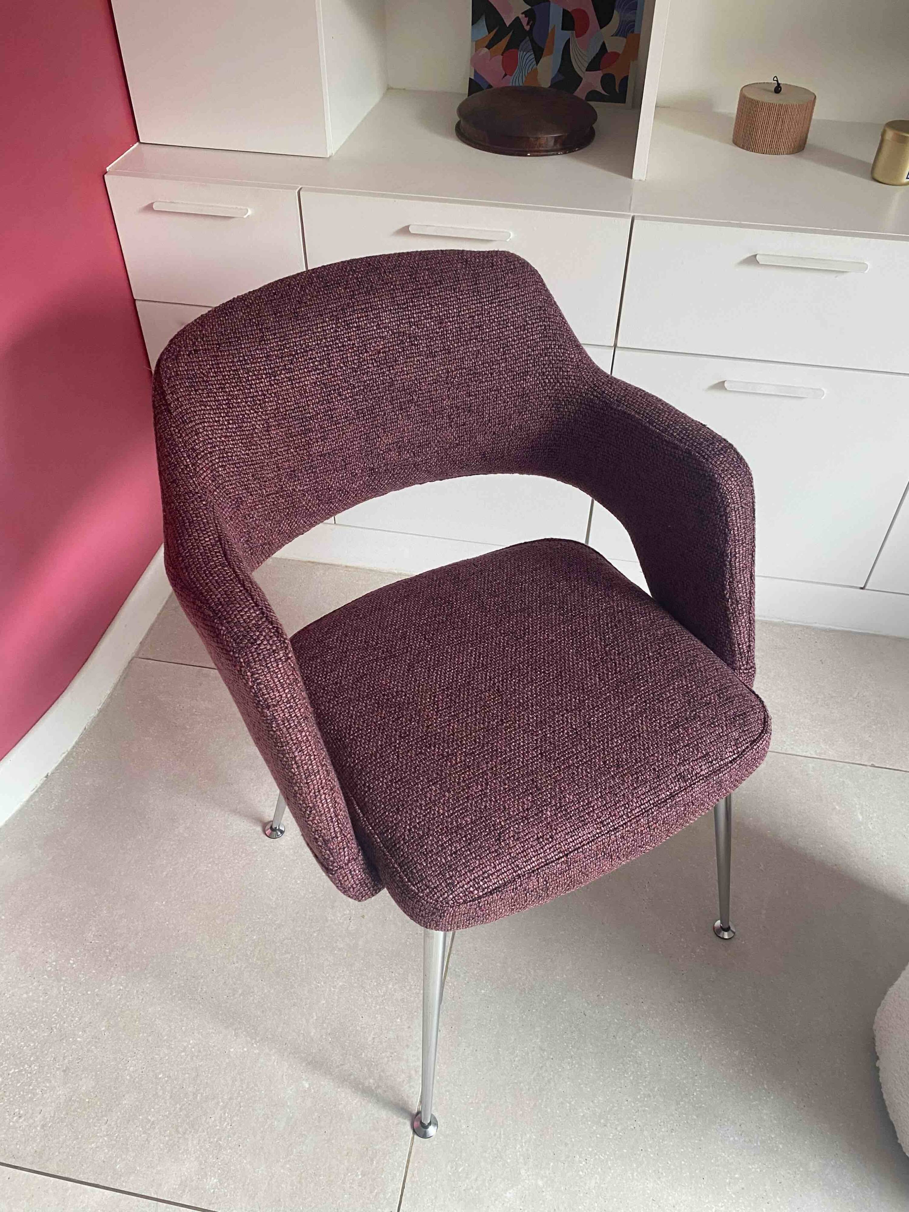 Conference Armchair (2) and Chair (1) set by Saarinen for Knoll