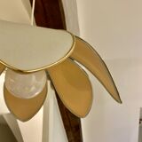 Vintage flower petal suspension