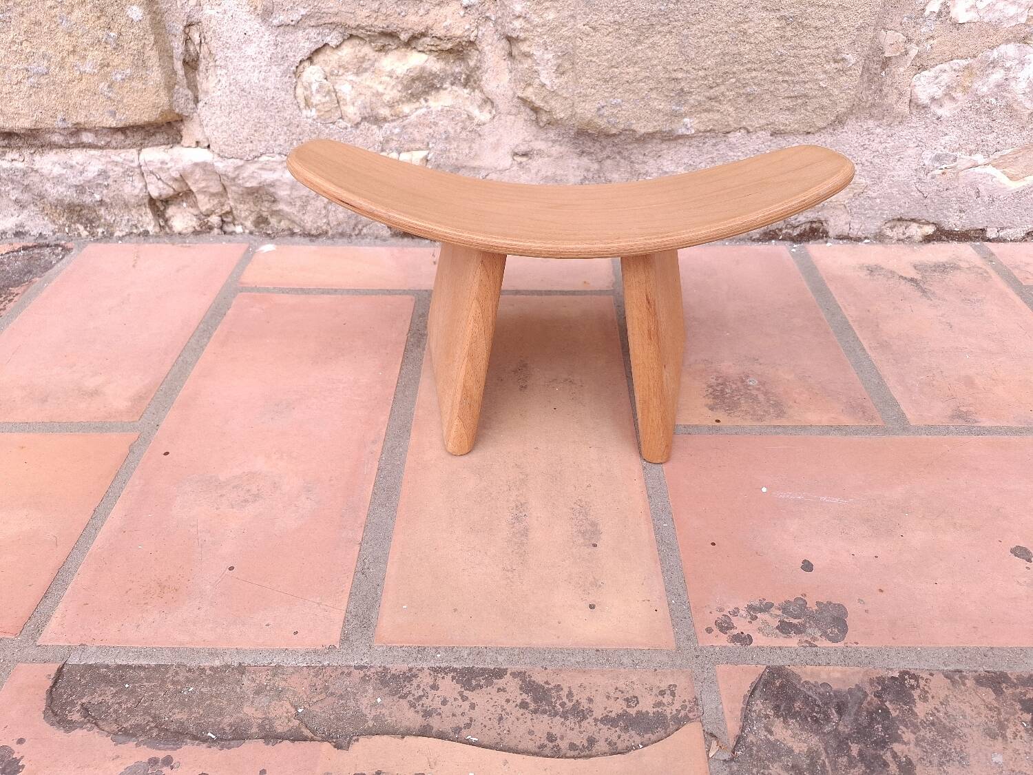 Alain Gaubert designer meditation stool