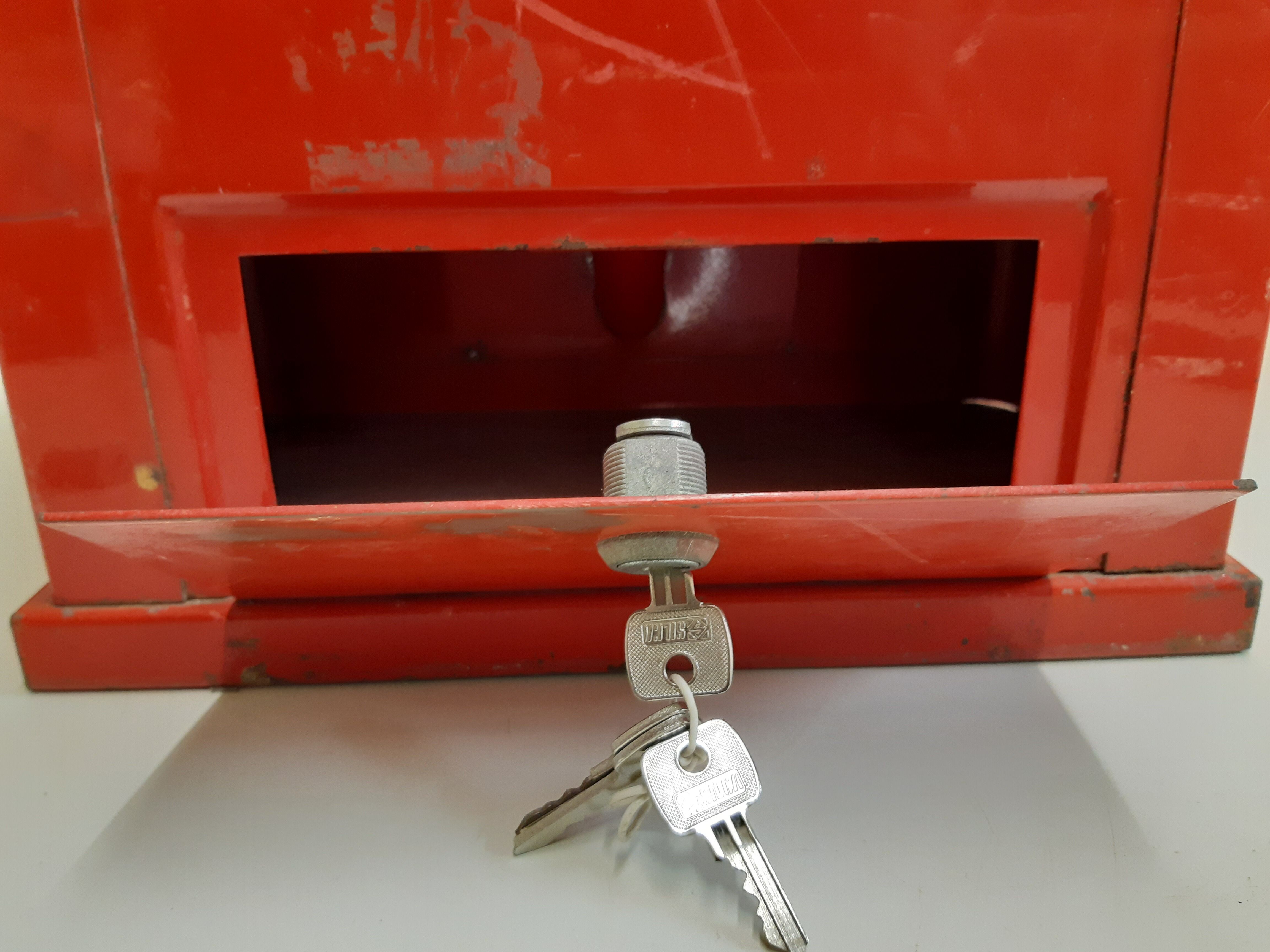 Old vintage Italian slot machine