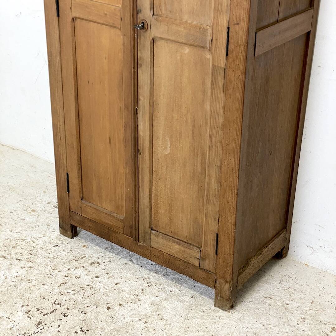 Armoire parisienne vintage 50's