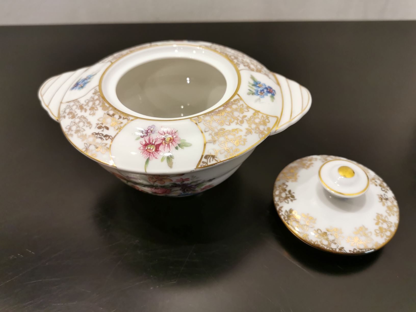 Duo service à thé porcelaine de Limoges estampillé Luce