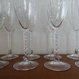8 crystal champagne flutes from Arques Fleury epi twisted feet