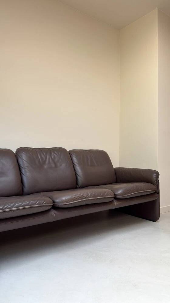Vintage DS-61 leather 3-seater sofa by de Sede
