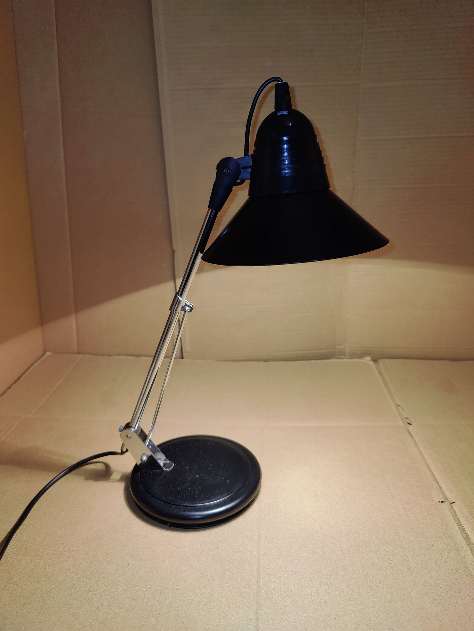 Lampe de bureau noir Aluminor années 80
