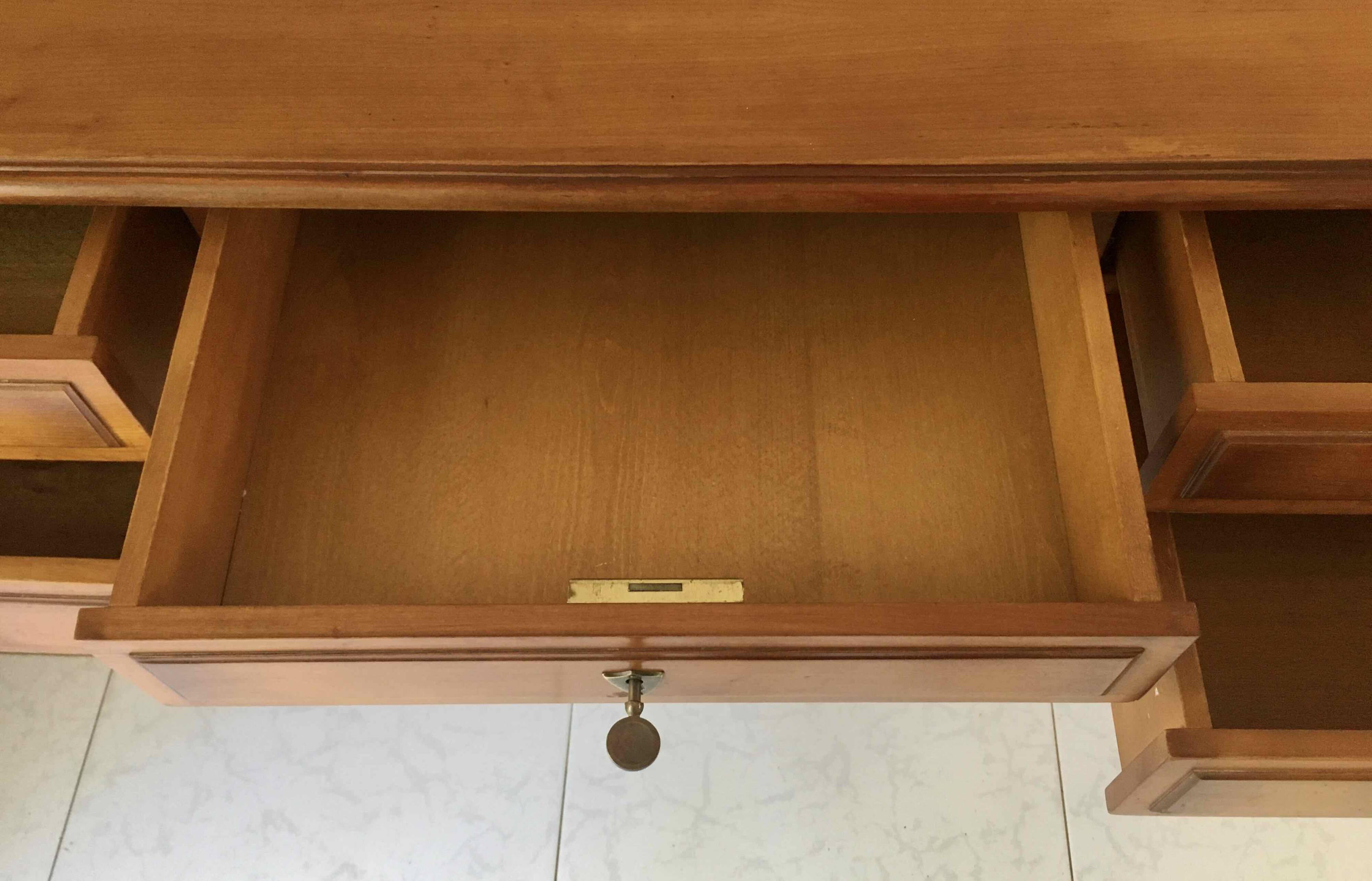 Bureau style Directoire 5 tiroirs et tablettes latérales