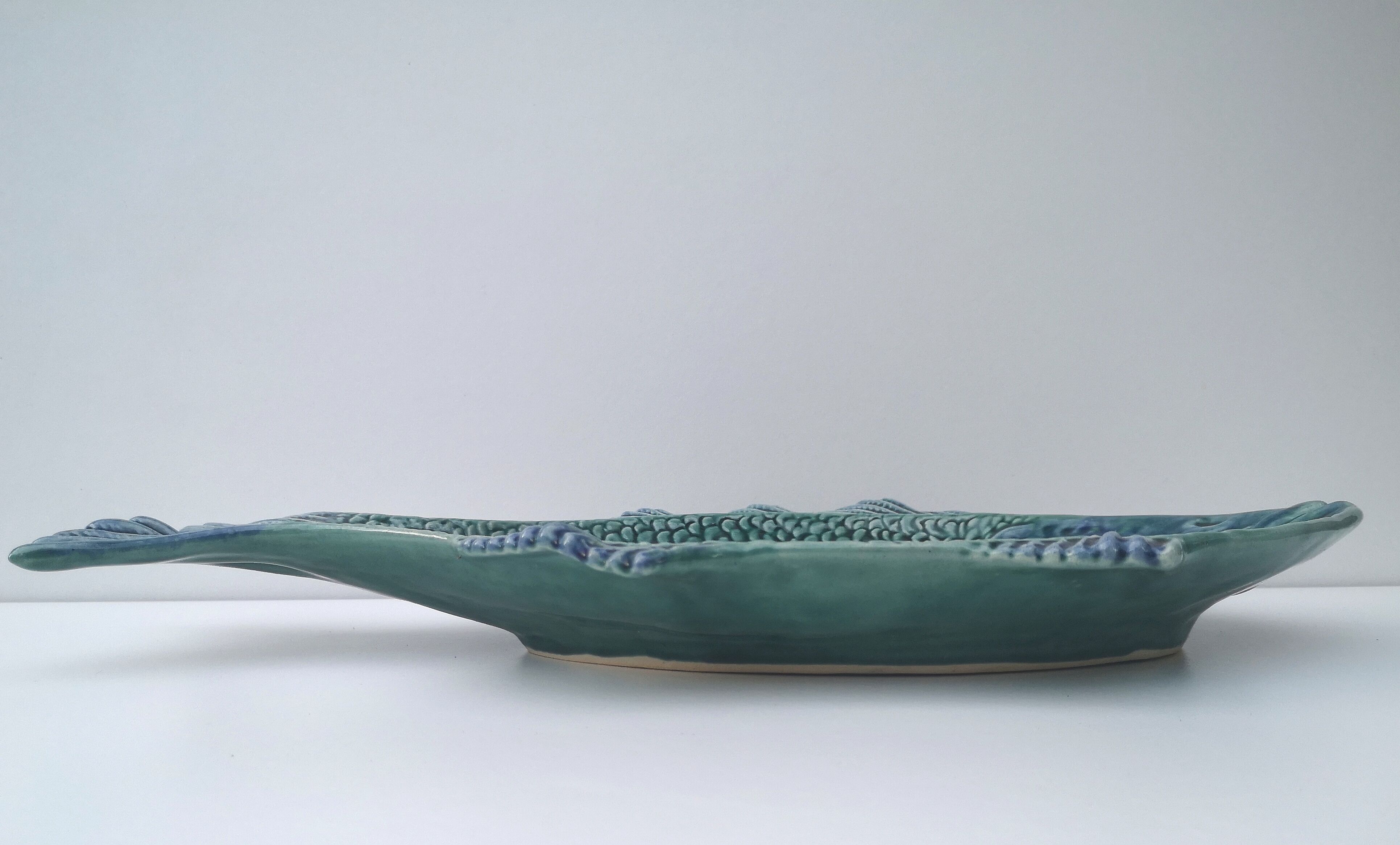 Vintage dish, slurry, fish-shaped