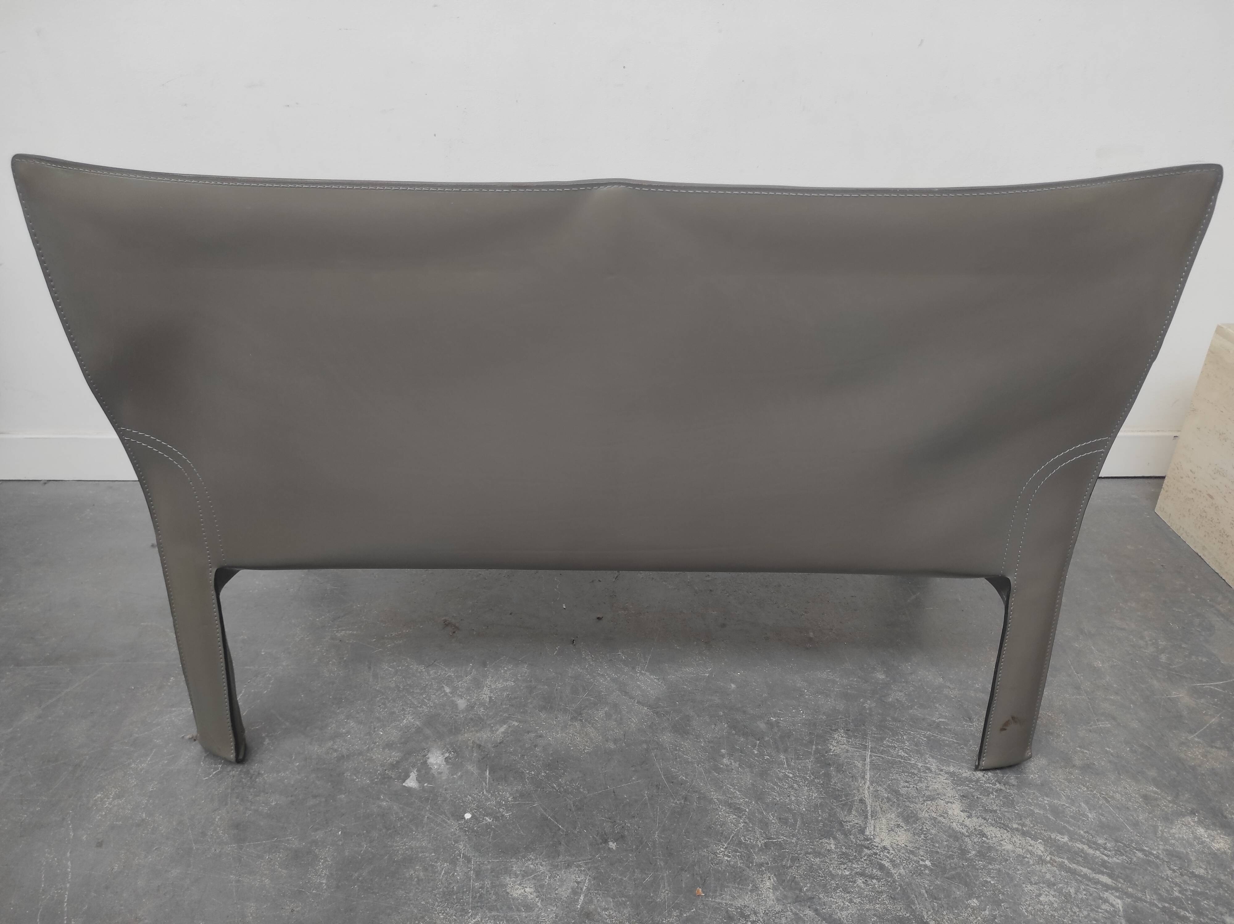 Canapé Cab 415 par Mario Bellini pour Cassina