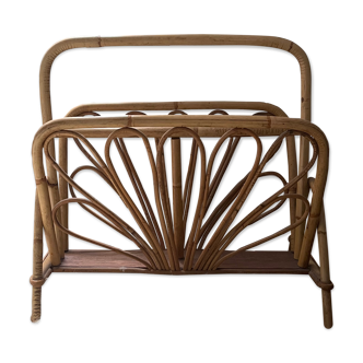 Rattan magazine holder