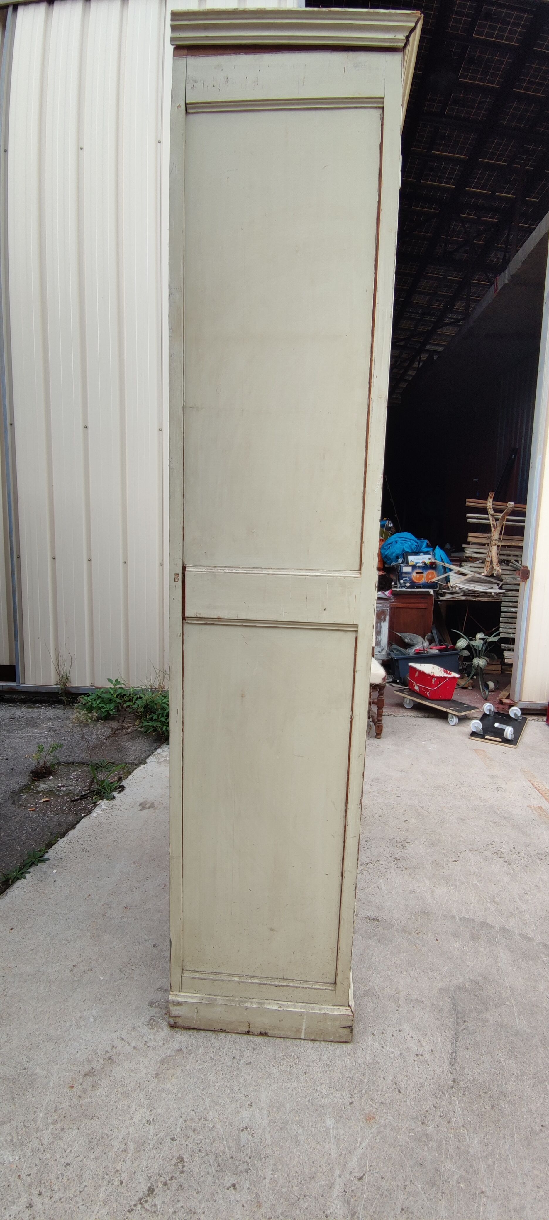 Patinated Parisian wardrobe, 2 doors, 2 shelves