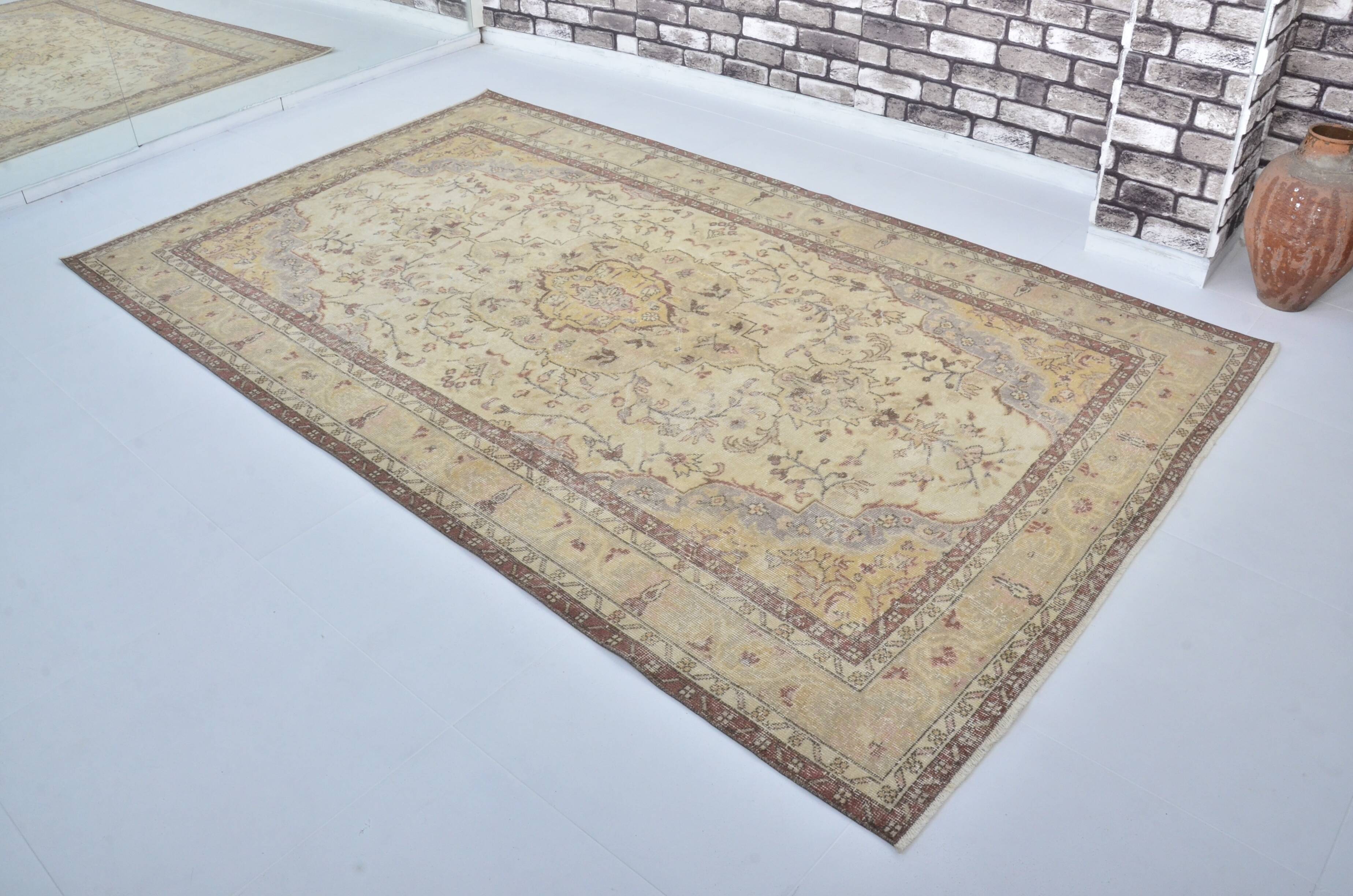 Oushak Wool Anatolian Carpet sku 3200
