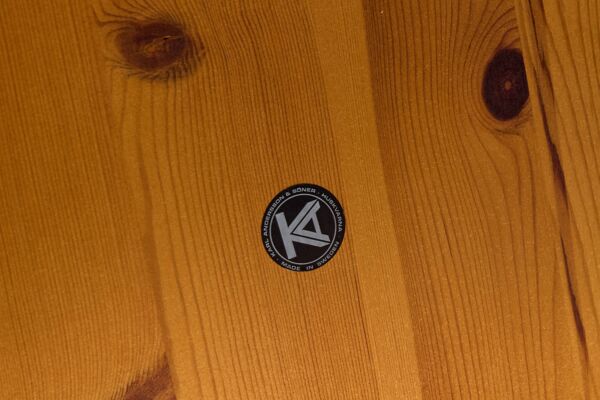 Table basse brutaliste en pin, Suède, années 1970