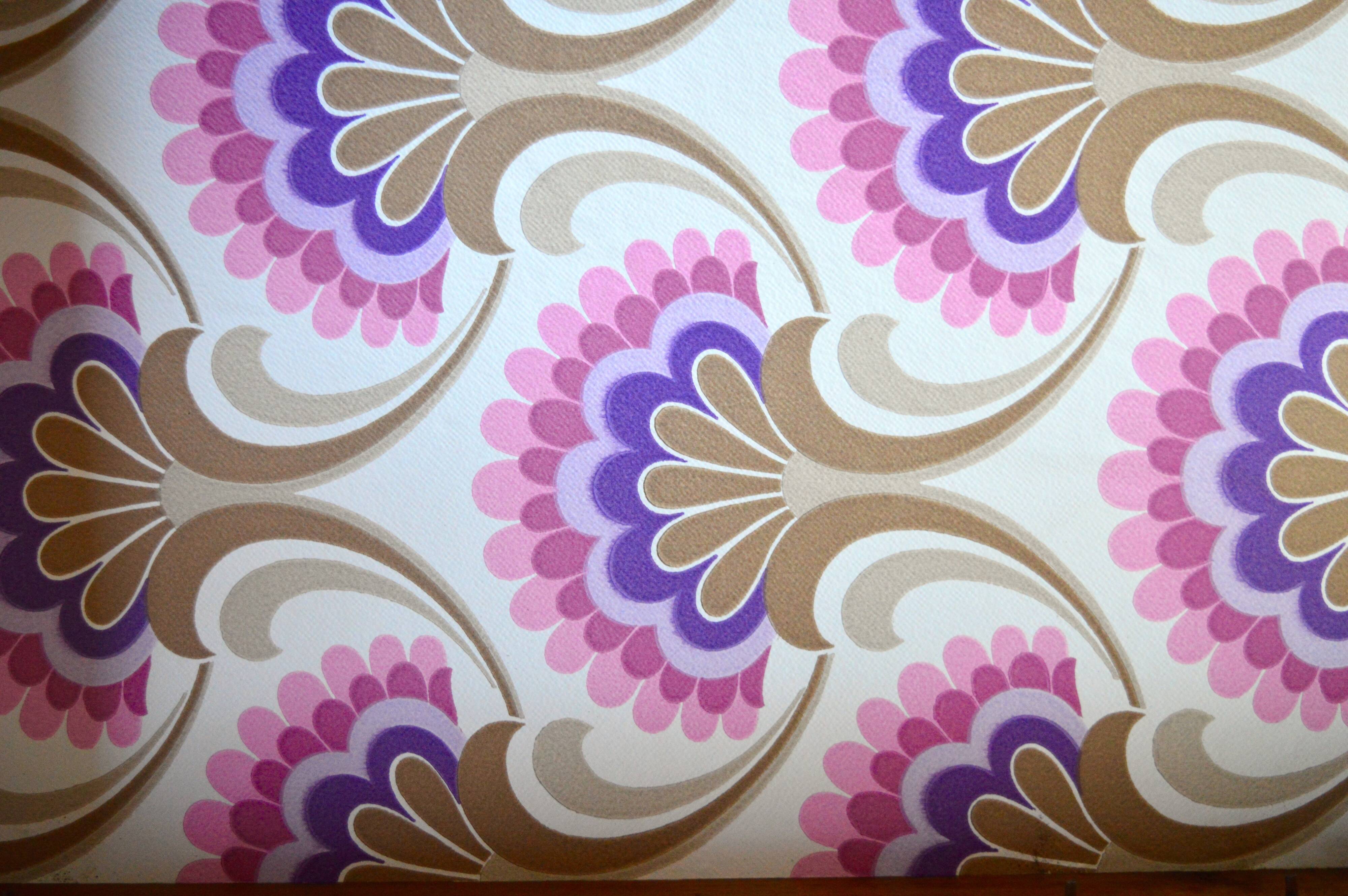 Commode rose poudré