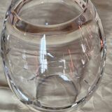 Egg-shaped crystal vase