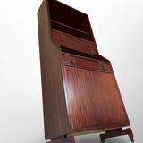 Italian wood and veneered mahogany bookcase, 1960s.
