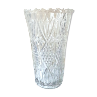 Chiseled glass vase