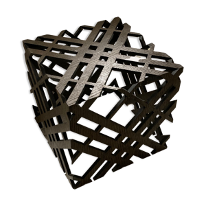 Table d’appoint architecturale