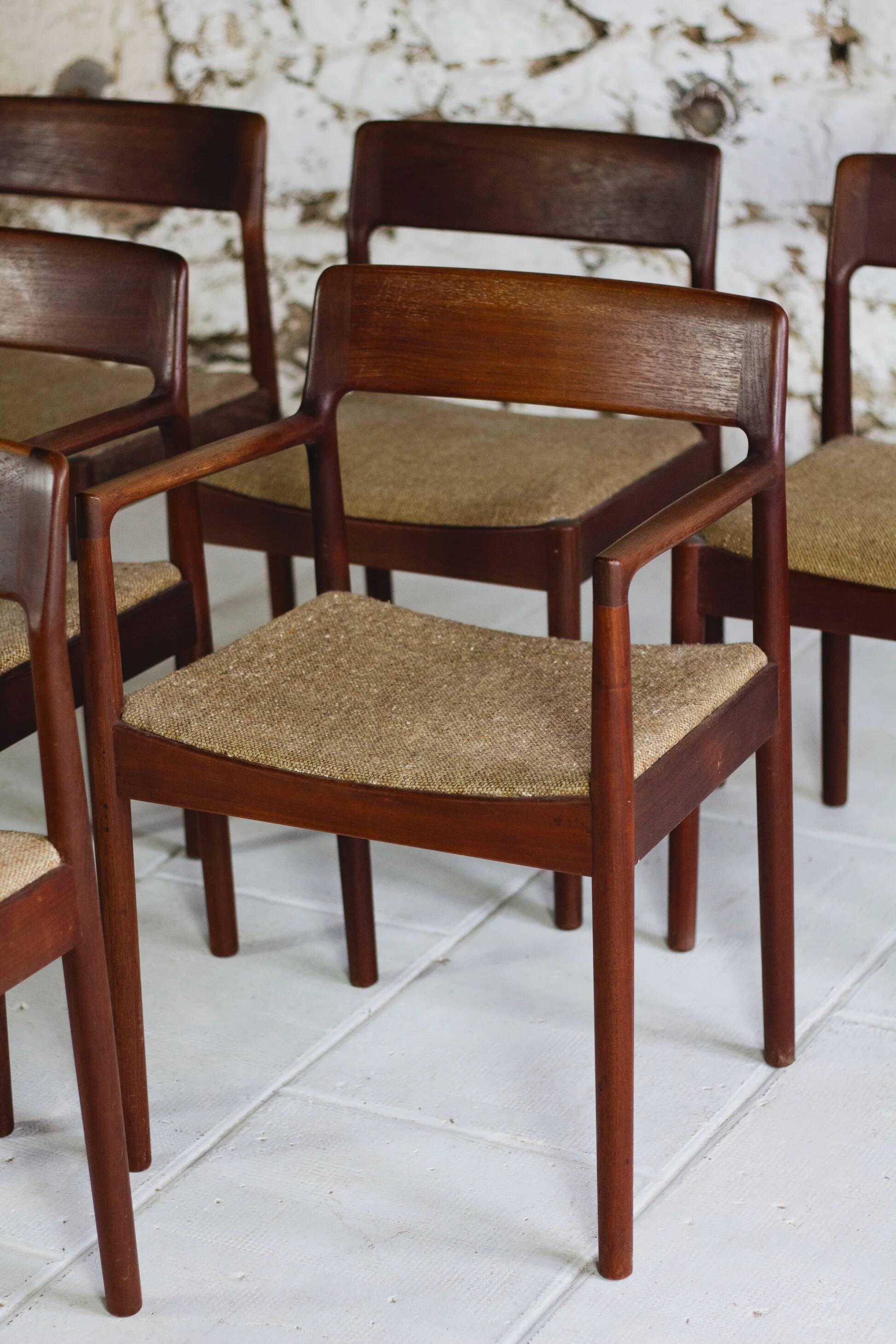 Set of 4 teak chairs and 2 armchairs by Johannes Nørgaard for Møbelfabrik, 1960