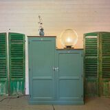 Workshop locker room