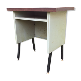 Bureau vintage à piétement métallique avec son plateau stratifié en formica