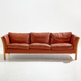 Three-seater leather sofa