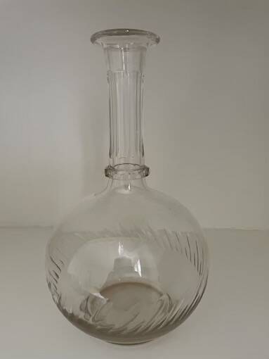 Cut crystal round carafe antique