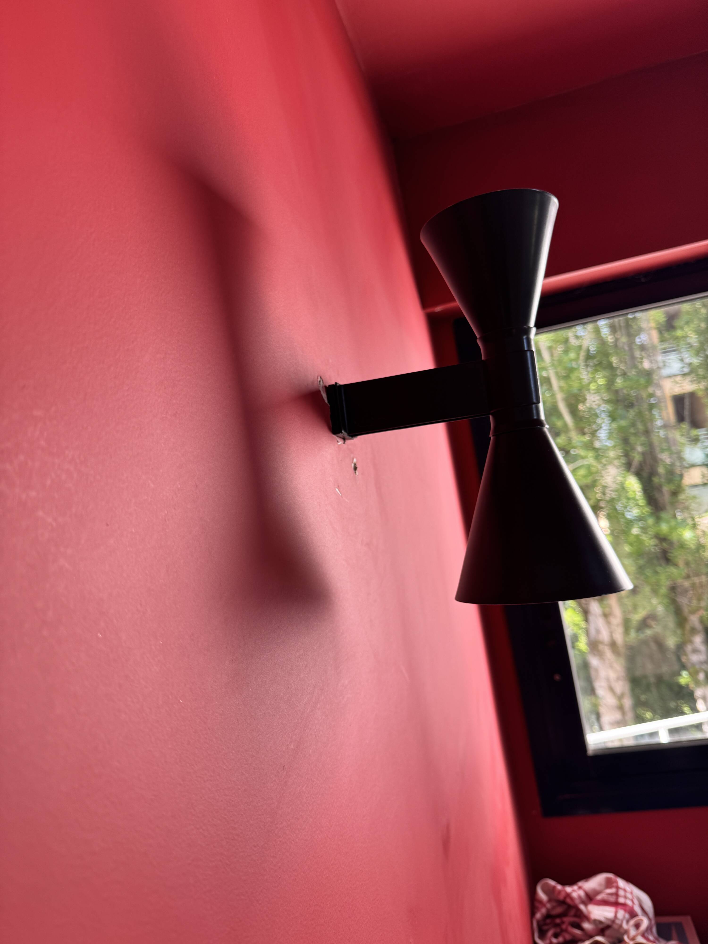 Applique Nemo Le Corbusier noire