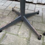 Lot de 4 tabouret industriel de Strafor 1960