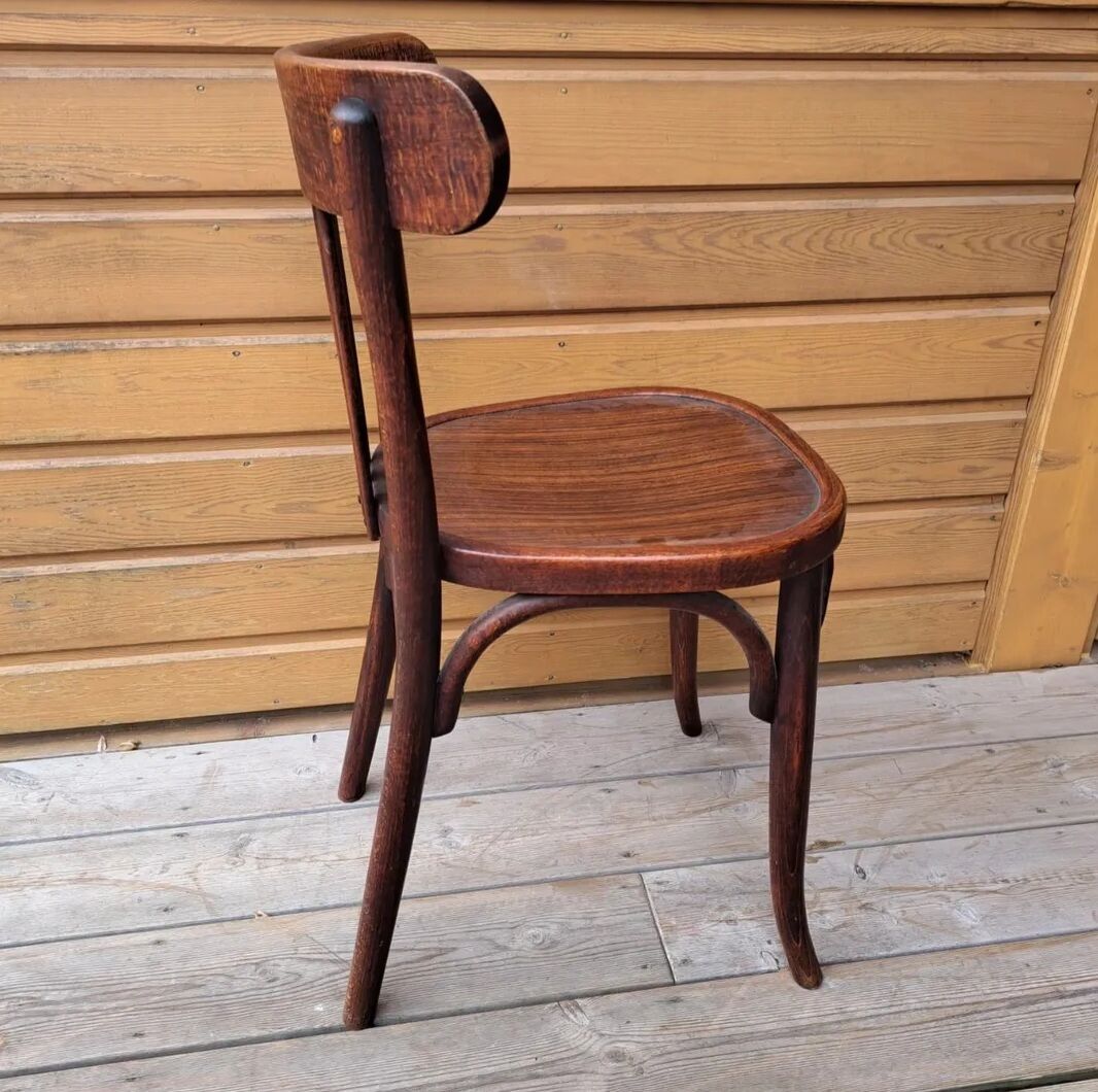 Lot de 25 chaises bistrot