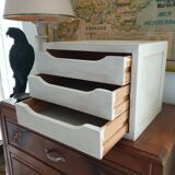 Binder with wooden backrest