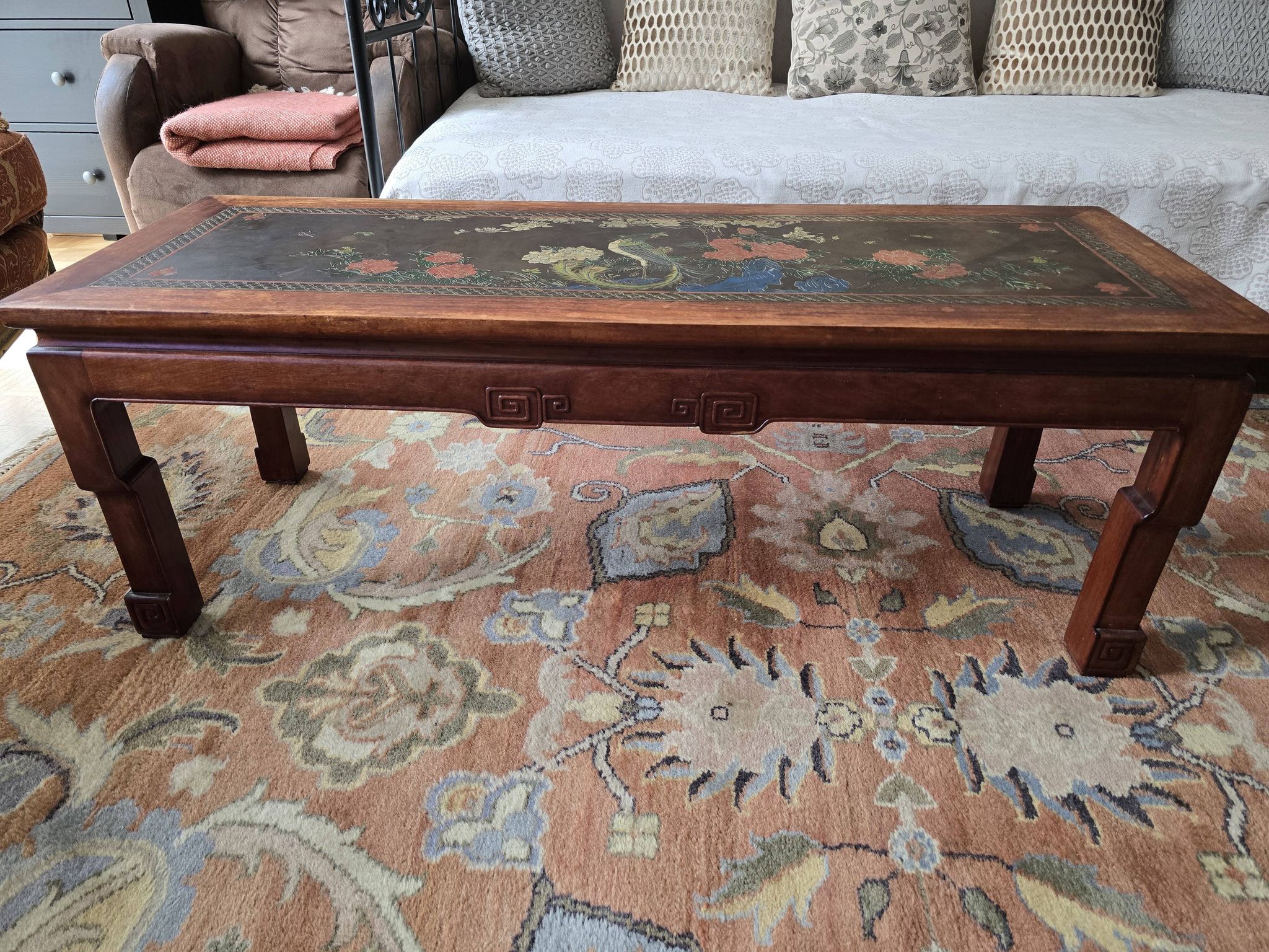 Ancienne table basse laquée chinoise