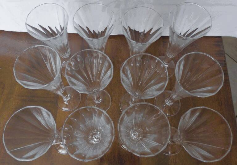 12 vintage champagne flutes