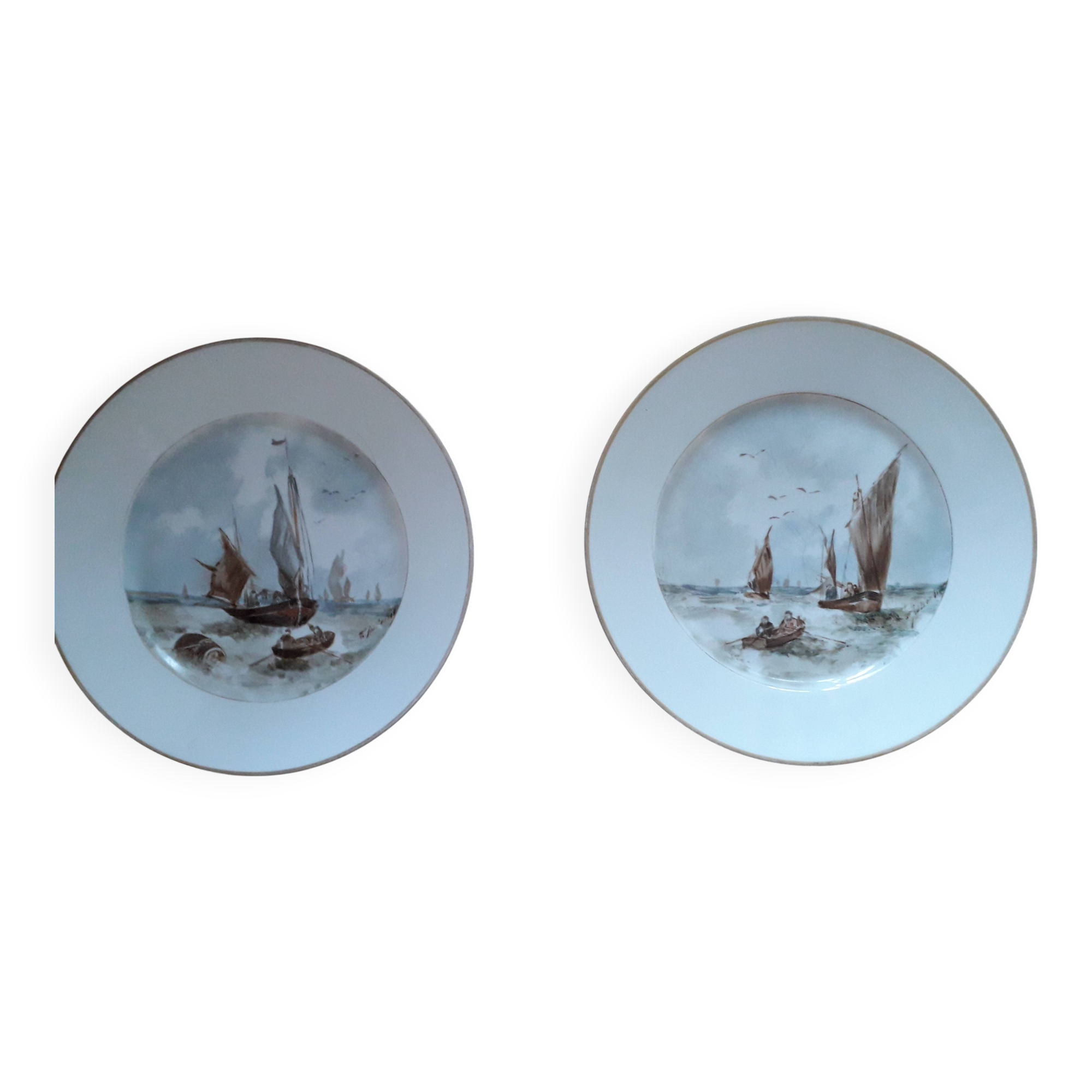 2 assiettes vintage signées avec un décor de mer