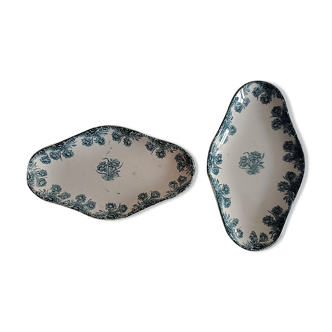 Two porcelain raviers "Terre De Fer" model carnations.