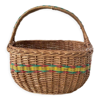 Woven wicker basket