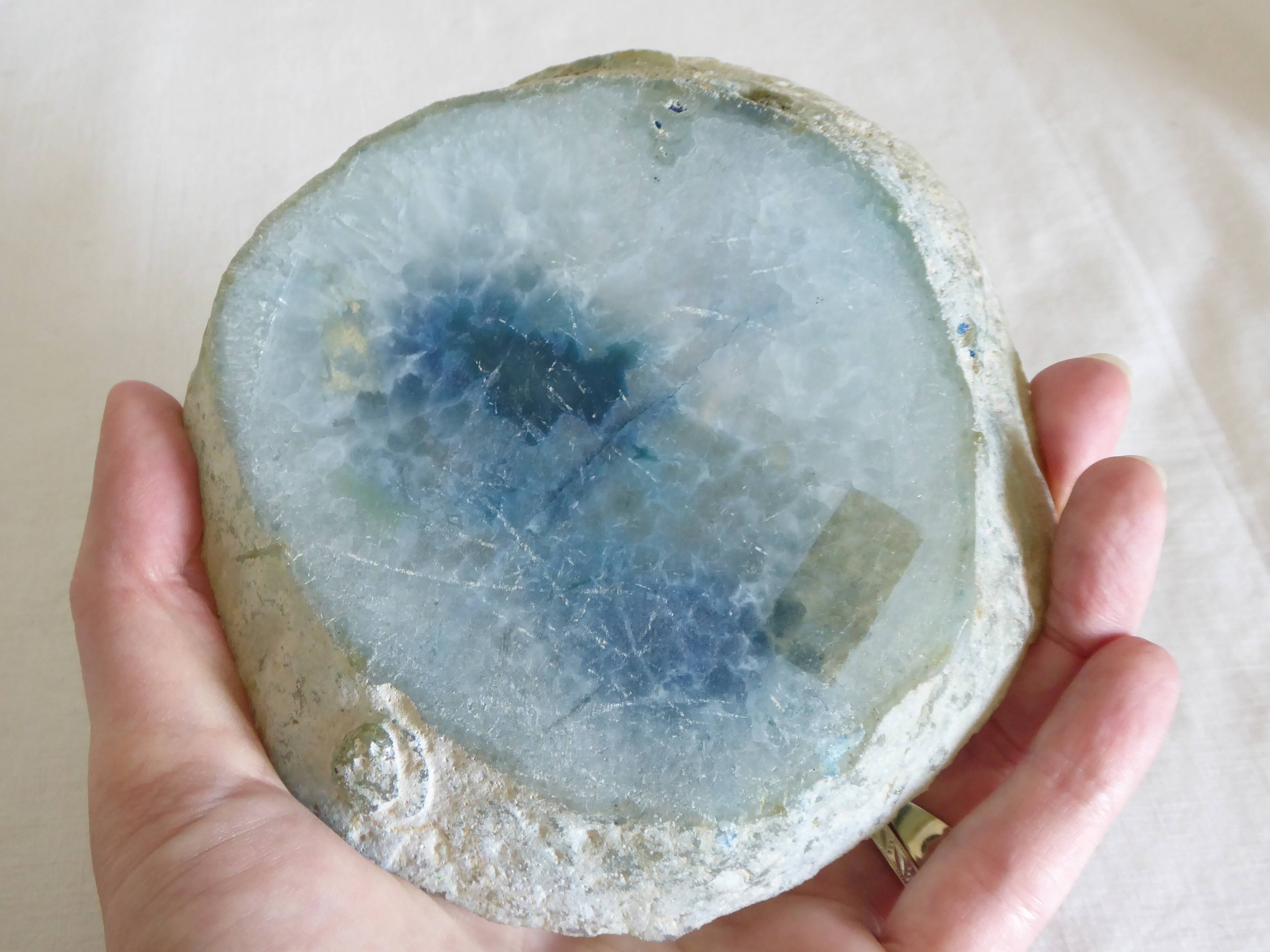 Empty pocket in agathe