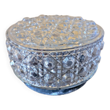 Wall lamp in molded glass