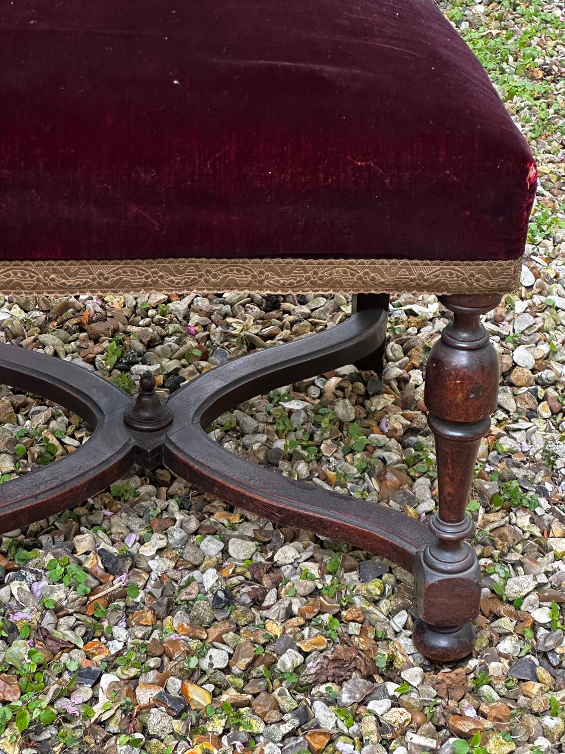 English chair in mahogany, X-shaped legs – 19th century
