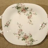 Paire d'anciens plateaux en faïence à décor floral