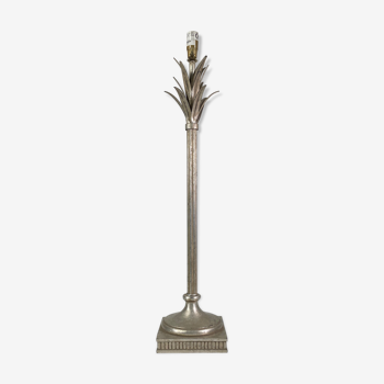 Silver metal palm lamp foot