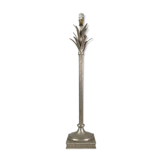 Silver metal palm lamp foot